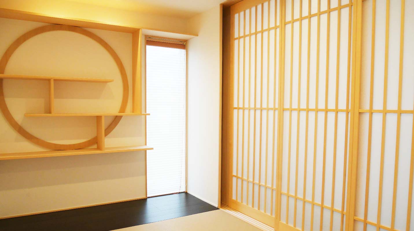 飾り棚や障子戸は職人さんの手づくり